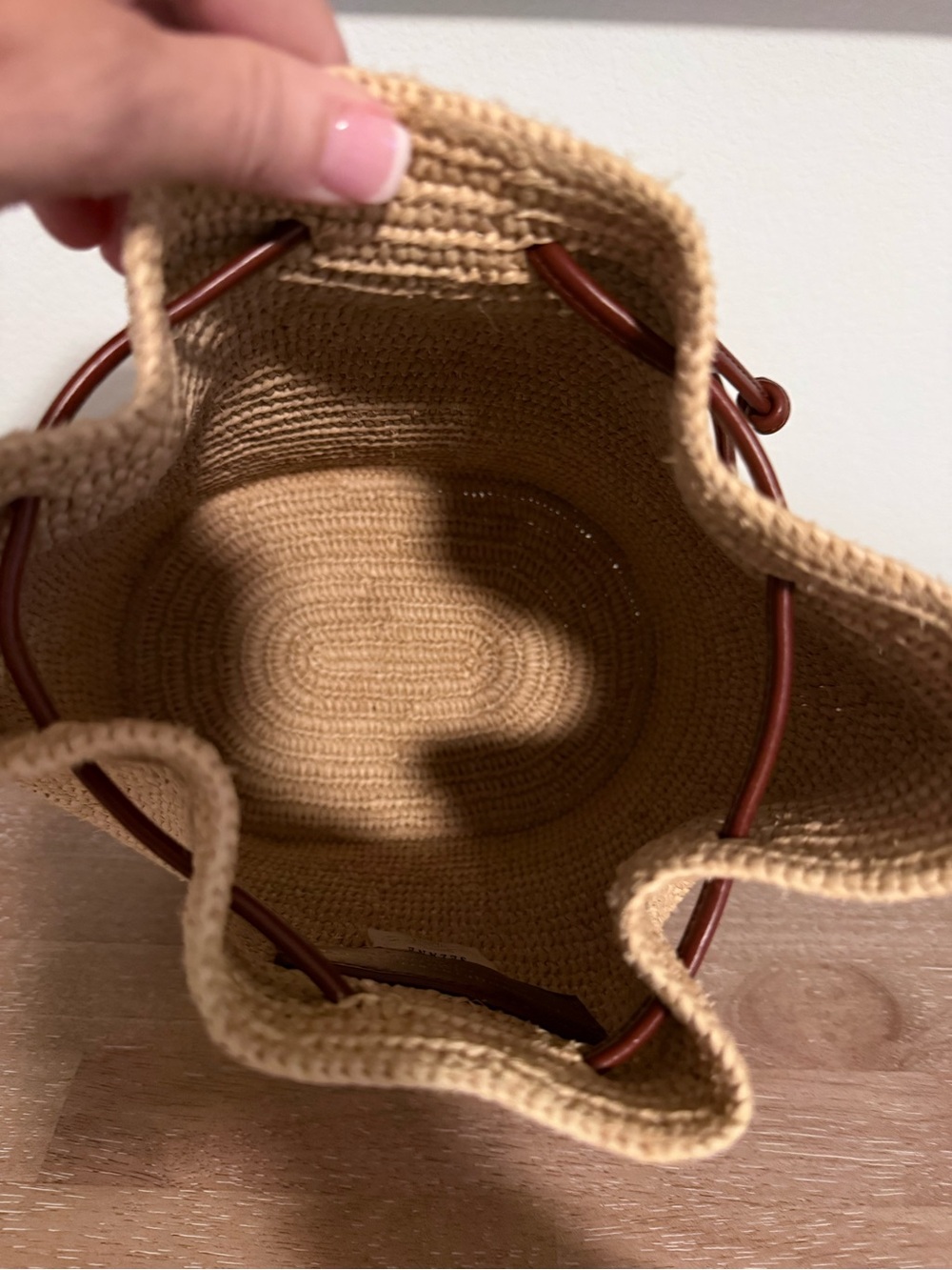 Sézane Mini Farrow Woven Bucket Crossbody - Picture 4 of 7